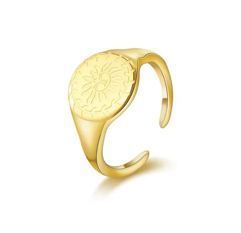 Vintage Sun Ring - Gold
