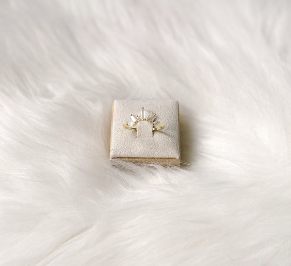 Modern Crown Ring in Gold - 925 Sterling Silver