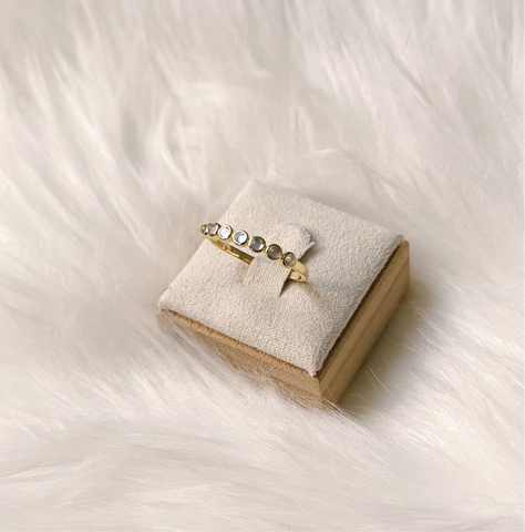 Moonstone Band Ring in Gold - 925 Sterling Silver