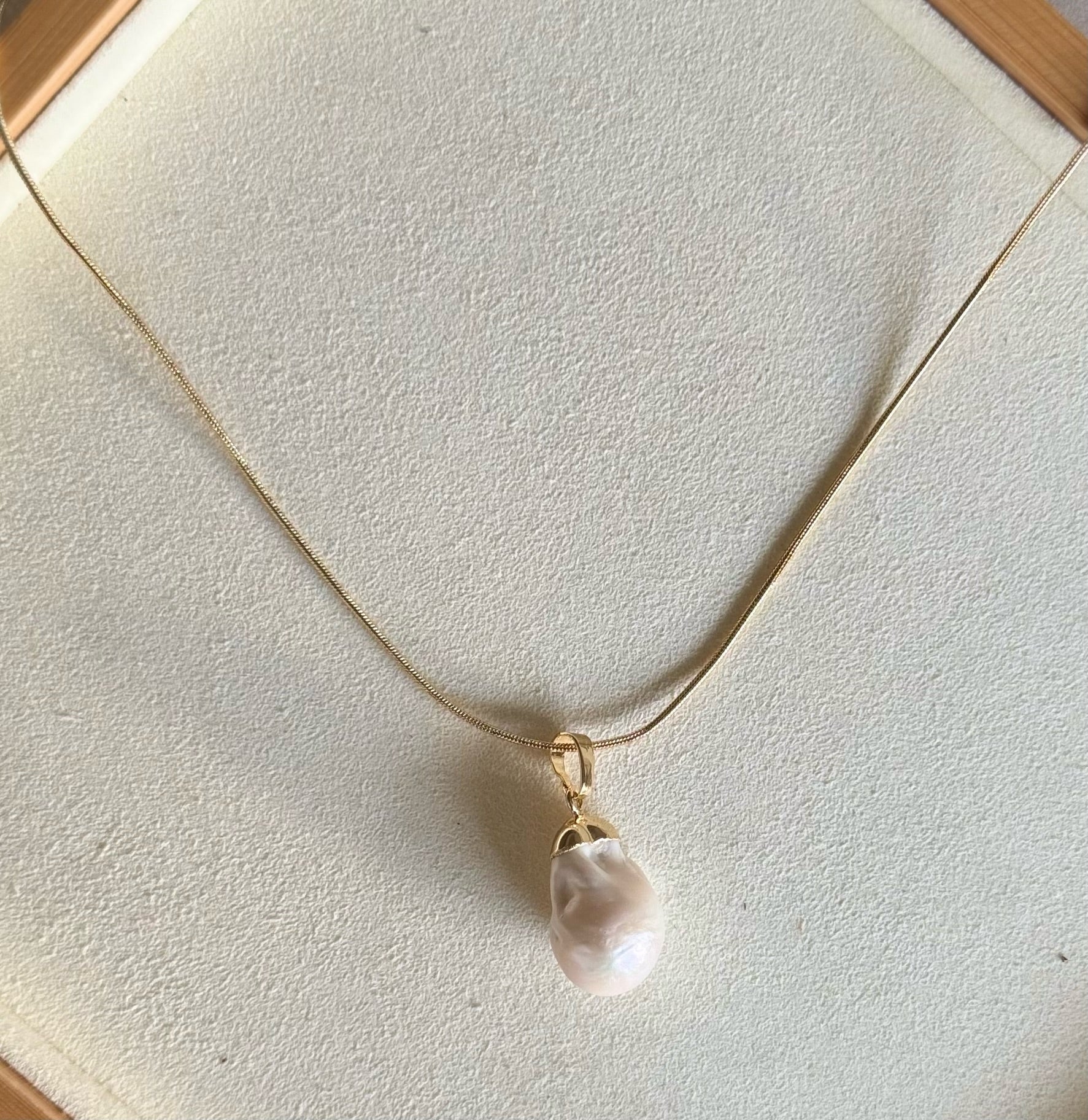 Fresh Water Pearl Necklace - Gold