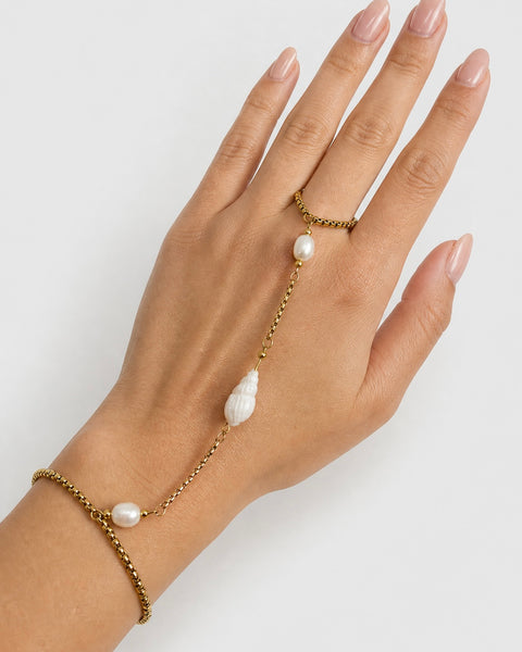 Shell Hand Chain - Gold