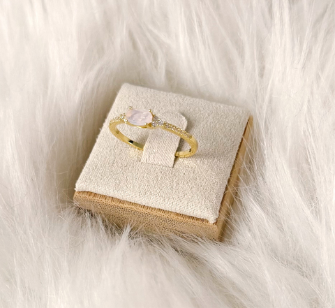 Rose Quartz Ring in Gold - 925 Sterling Silver