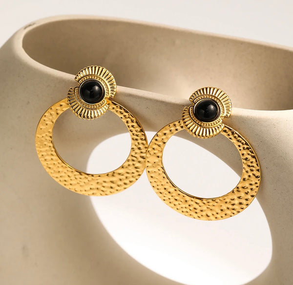 Vintage Hammered Earrings with Black Stone - Gold
