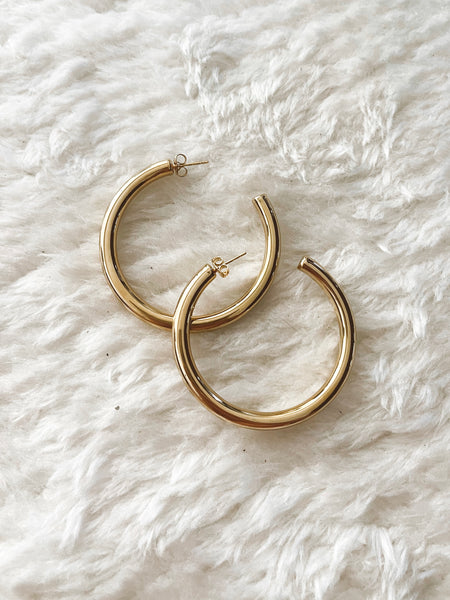 Large Hoop Earrings in Gold - Stainless Steel