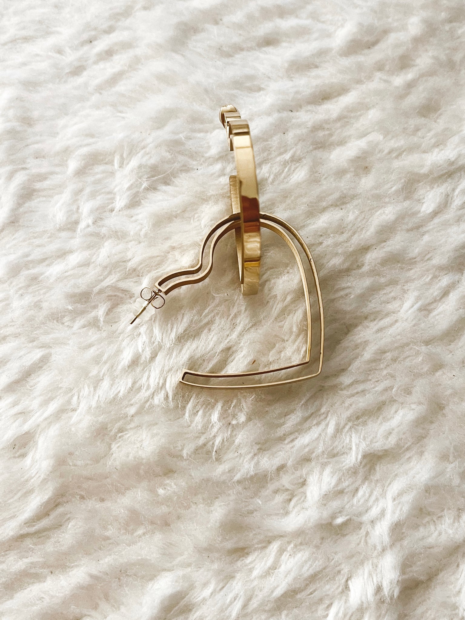 Large Heart Earrings in Gold - Stainless Steel