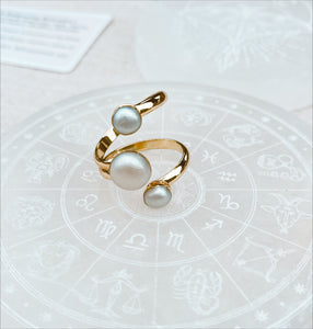 Triple Pearl Ring - Adjustable - Gold