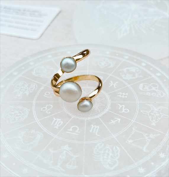 Triple Pearl Ring - Adjustable - Gold