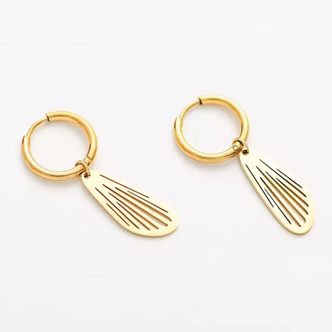 Butterfly Wings Hoop Earrings in Gold - Stainless Steel