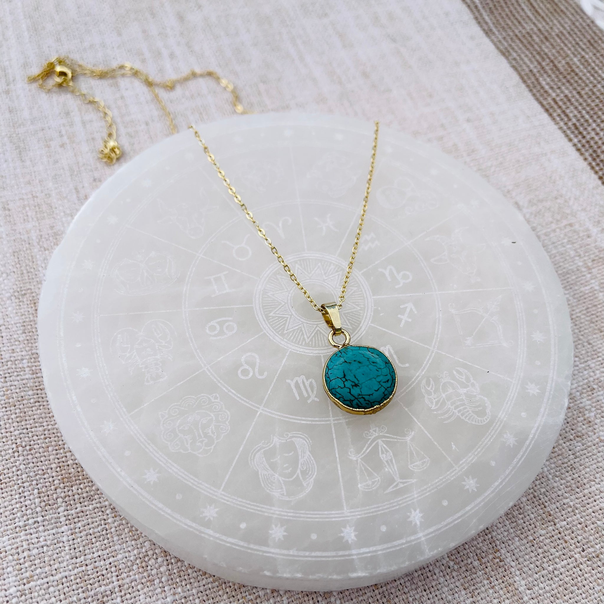 Turquoise Necklace - Gold